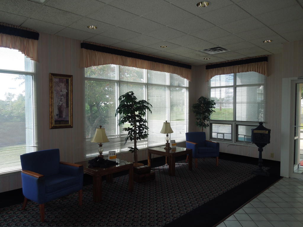 Knights Inn Elyria Exterior photo